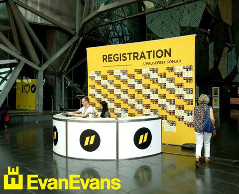 Evan Evans Quickstand 1