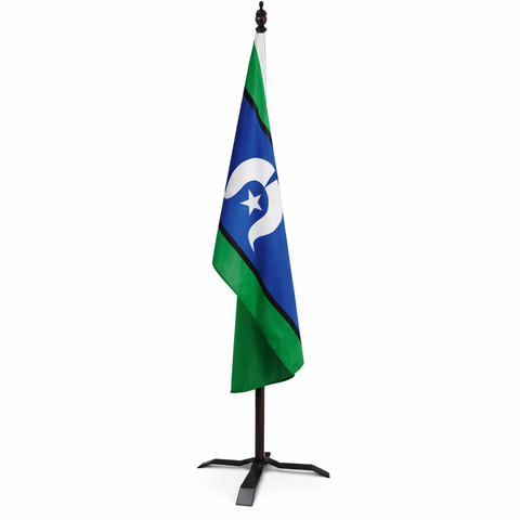 Timber Flag Pole