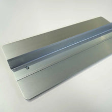 metal stand steel 2